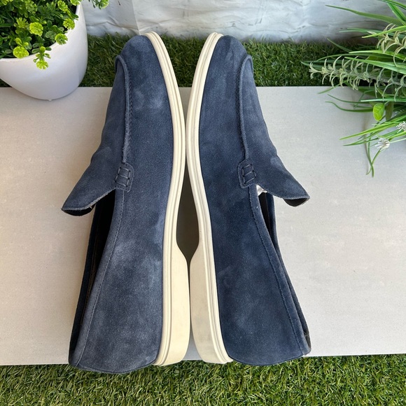 To Boot New York
ADAM DERRICK
Cassidy Navy Slip On
$365men size 11.5 gently used - Picture 12 of 16